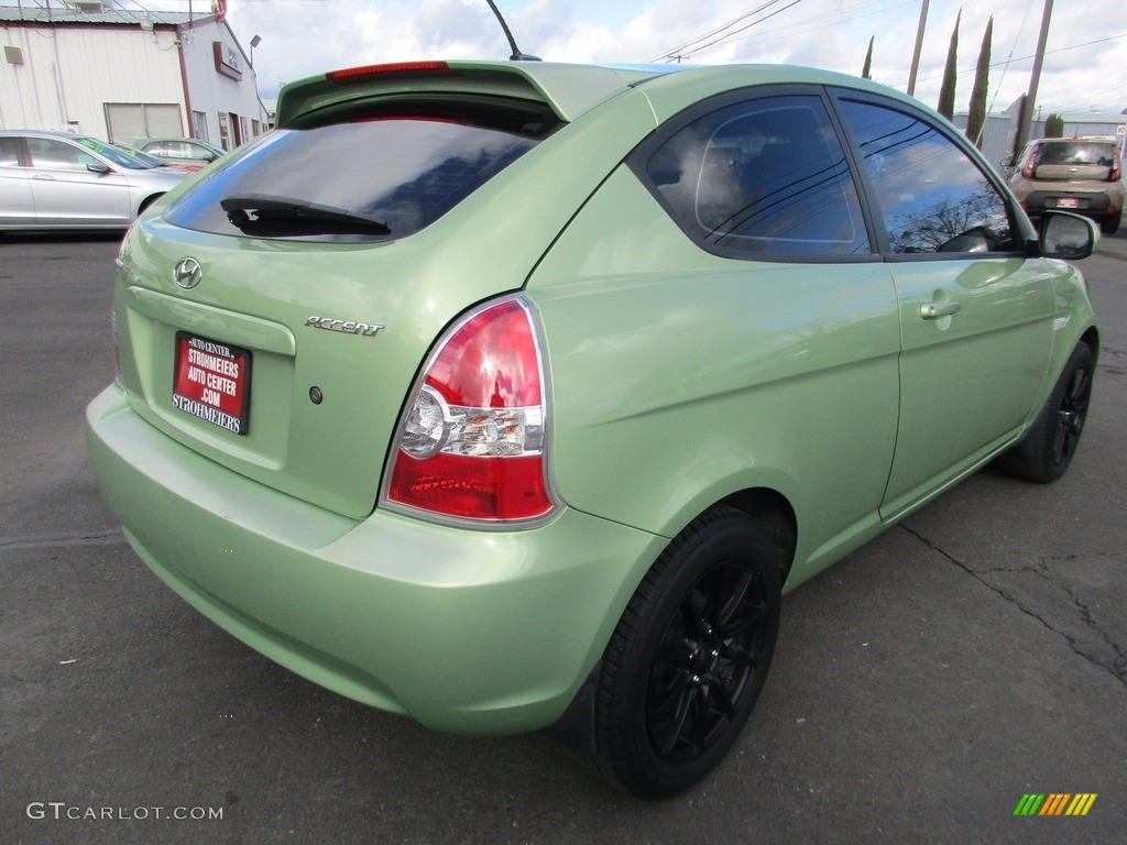 2010 Accent GS 3 Door - Apple Green / Black photo #7