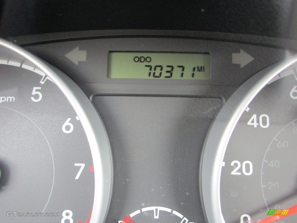 2010 Accent GS 3 Door - Apple Green / Black photo #11