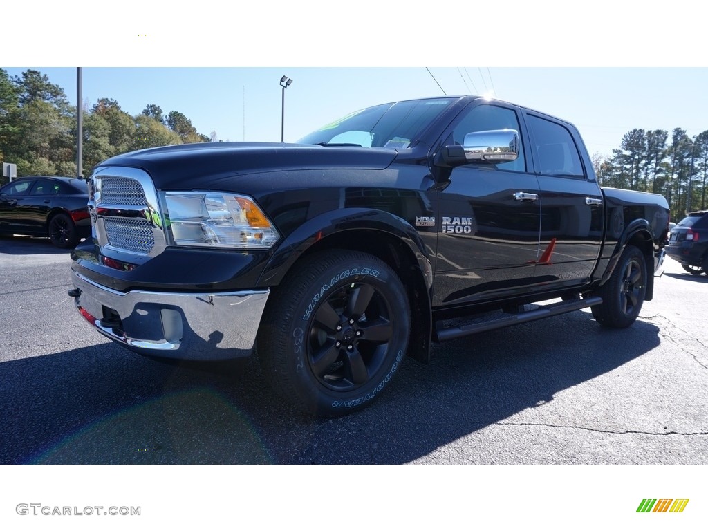 2018 1500 Harvest Edition Crew Cab - Brilliant Black Crystal Pearl / Black/Diesel Gray photo #3