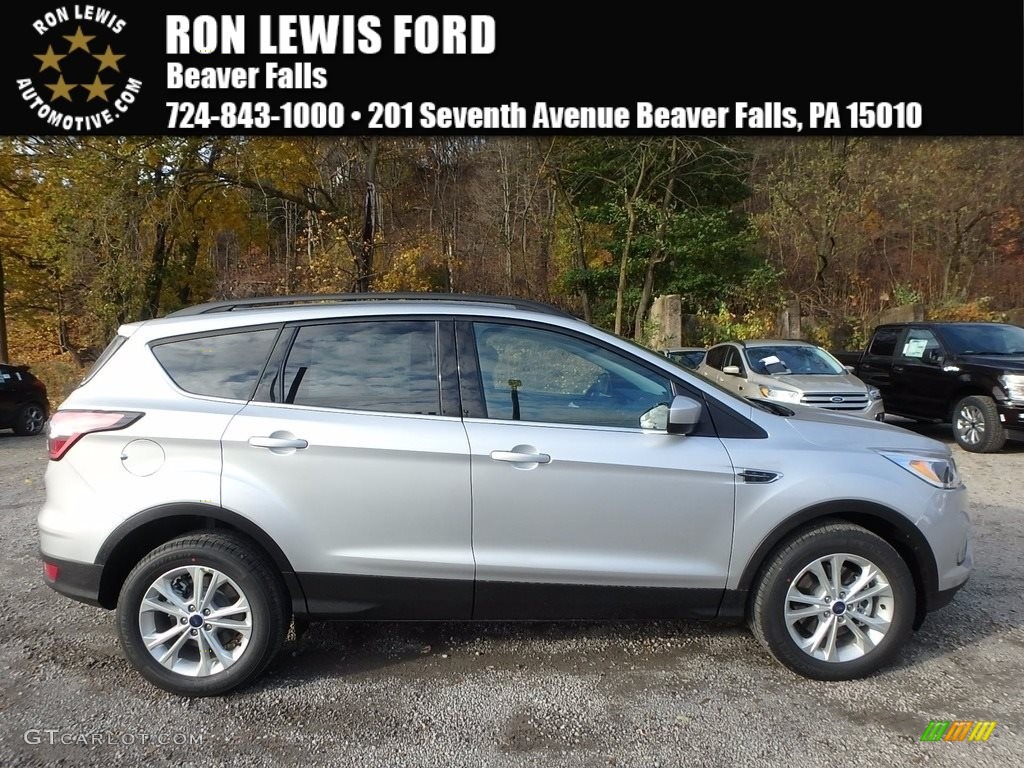 2018 Escape SE 4WD - Ingot Silver / Charcoal Black photo #1