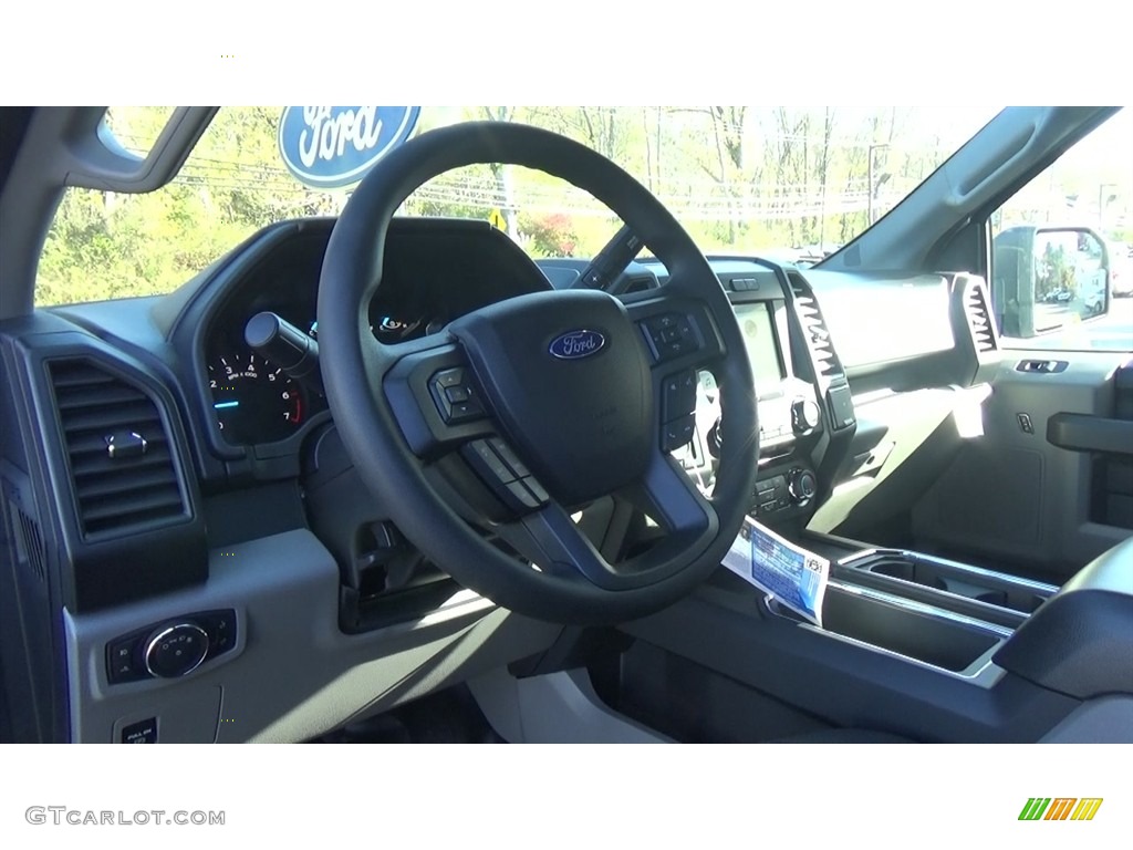 2018 F150 STX SuperCab 4x4 - Ingot Silver / Black photo #10