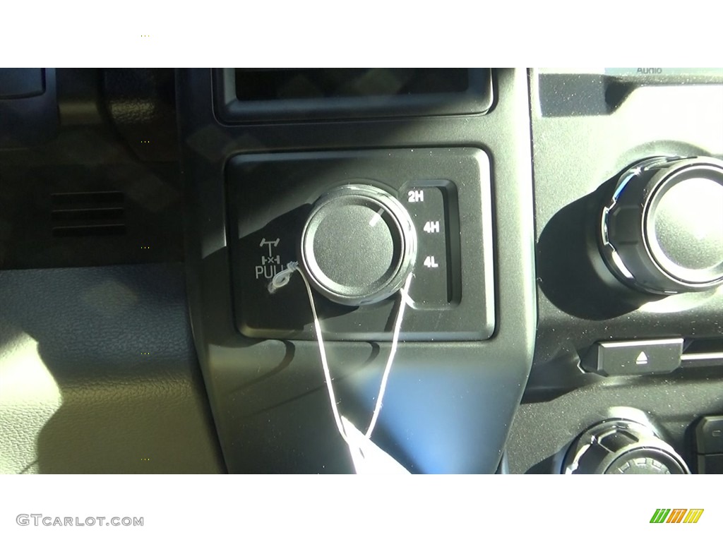 2018 F150 STX SuperCab 4x4 - Ingot Silver / Black photo #15