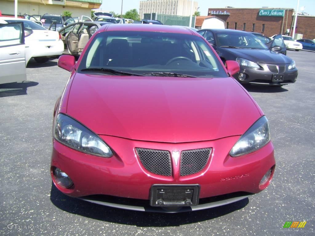 2006 Grand Prix Sedan - Sport Red Metallic / Ebony photo #7