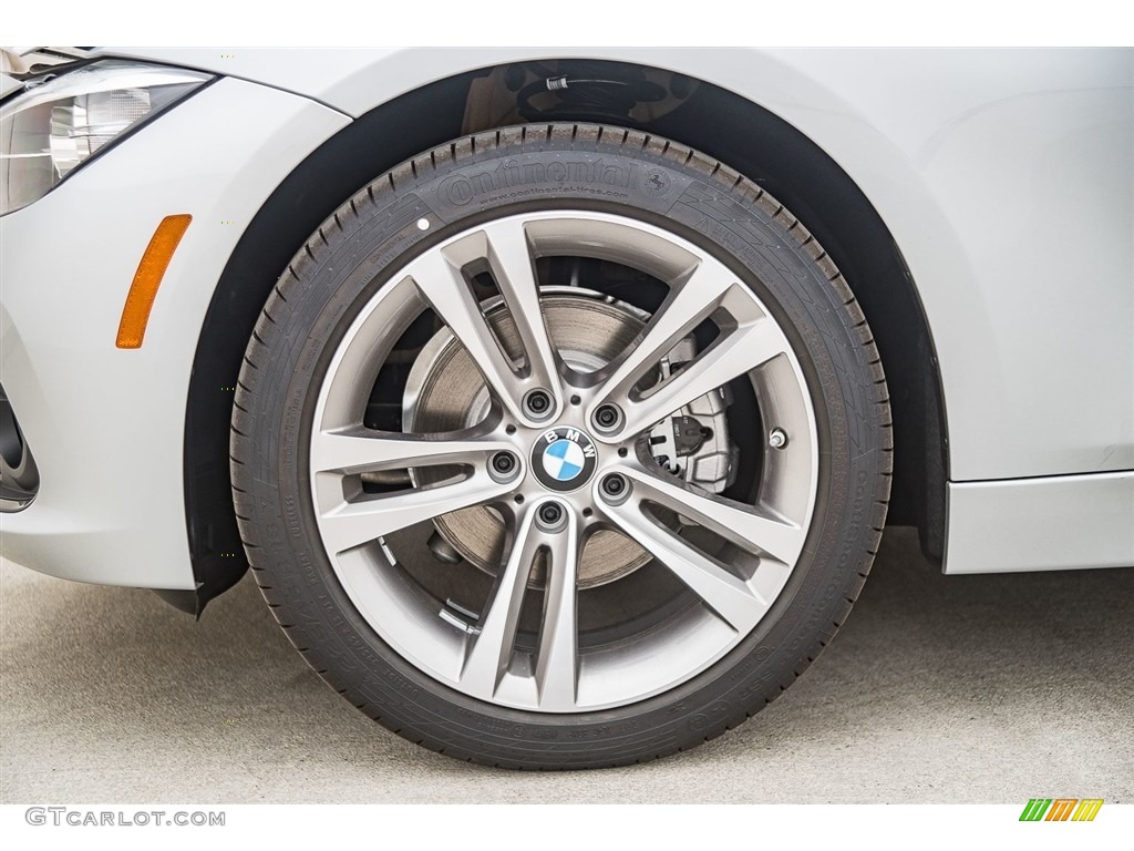 2017 3 Series 330i Sedan - Glacier Silver Metallic / Black photo #9