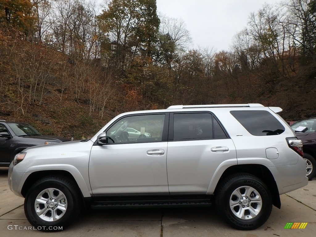 2018 4Runner SR5 4x4 - Classic Silver Metallic / Black photo #3