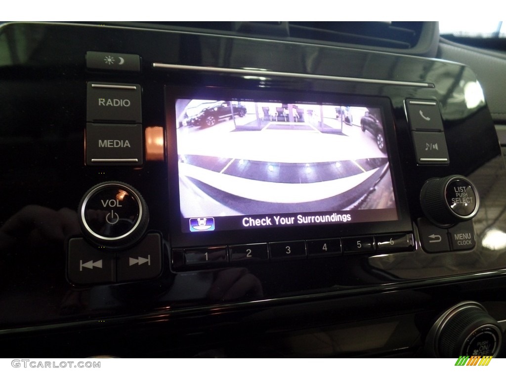2018 CR-V LX AWD - White Diamond Pearl / Ivory photo #12