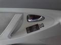 Super White - Camry LE Photo No. 12