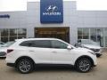 2018 Monaco White Hyundai Santa Fe SE AWD  photo #1