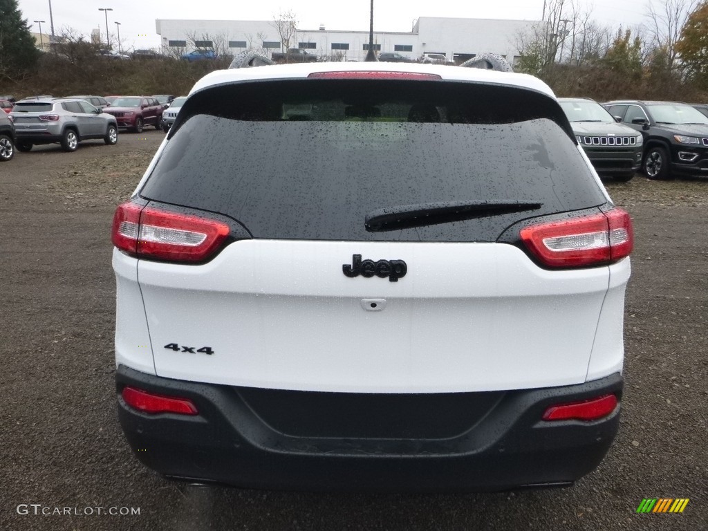 2018 Cherokee Limited 4x4 - Bright White / Black photo #4