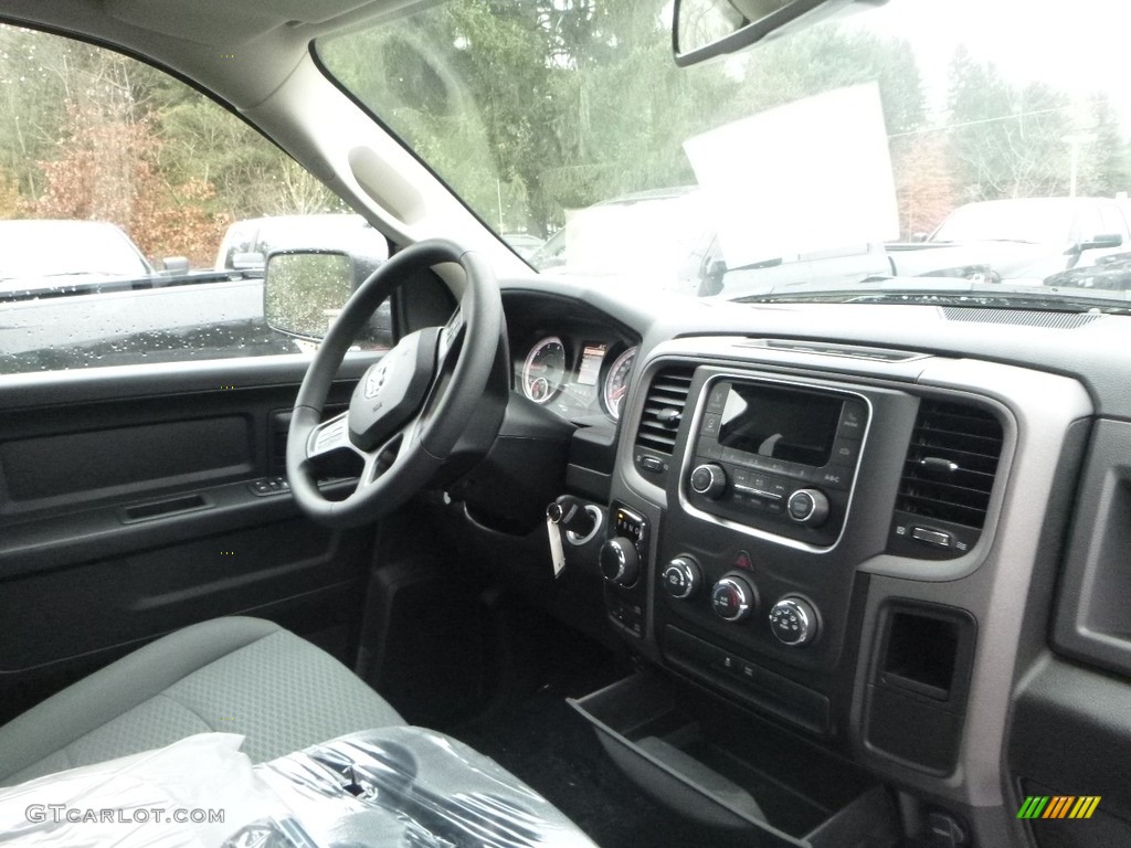 2018 1500 Express Quad Cab 4x4 - Granite Crystal Metallic / Black/Diesel Gray photo #9