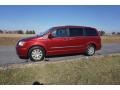 Deep Cherry Red Crystal Pearl - Town & Country Touring Photo No. 38