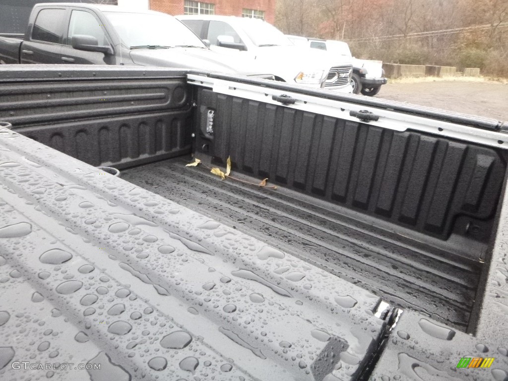 2018 1500 Rebel Crew Cab 4x4 - Granite Crystal Metallic / Black photo #13
