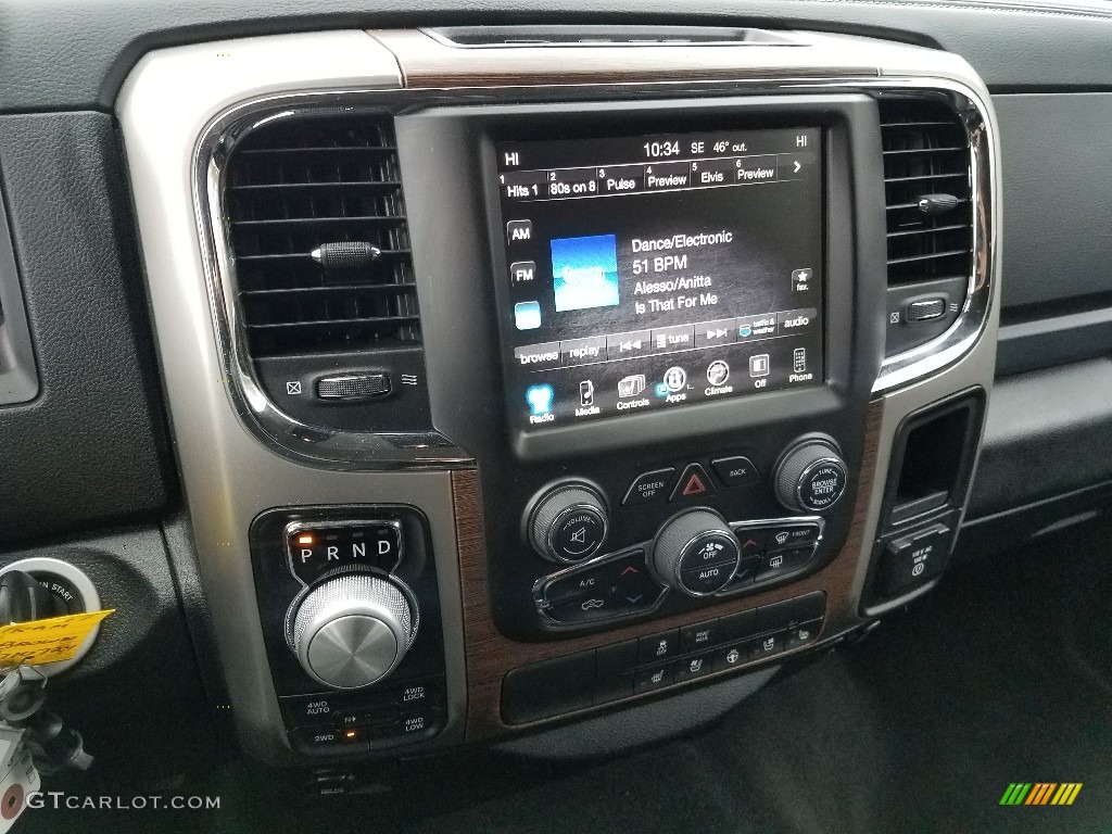 2017 1500 Laramie Crew Cab 4x4 - Luxury Brown Pearl / Black photo #4