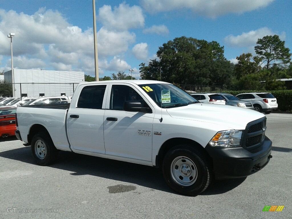 2018 1500 Express Crew Cab 4x4 - Bright White / Black/Diesel Gray photo #7