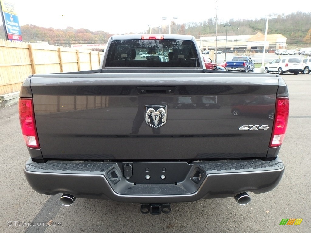 2018 1500 Express Quad Cab 4x4 - Granite Crystal Metallic / Black/Diesel Gray photo #4