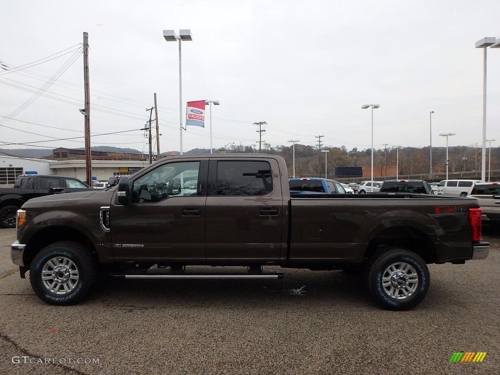 2017 F350 Super Duty XLT Crew Cab 4x4 - Caribou / Medium Earth Gray photo #5