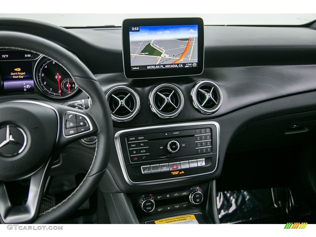 2018 GLA 250 - Mountain Grey Metallic / Black photo #6