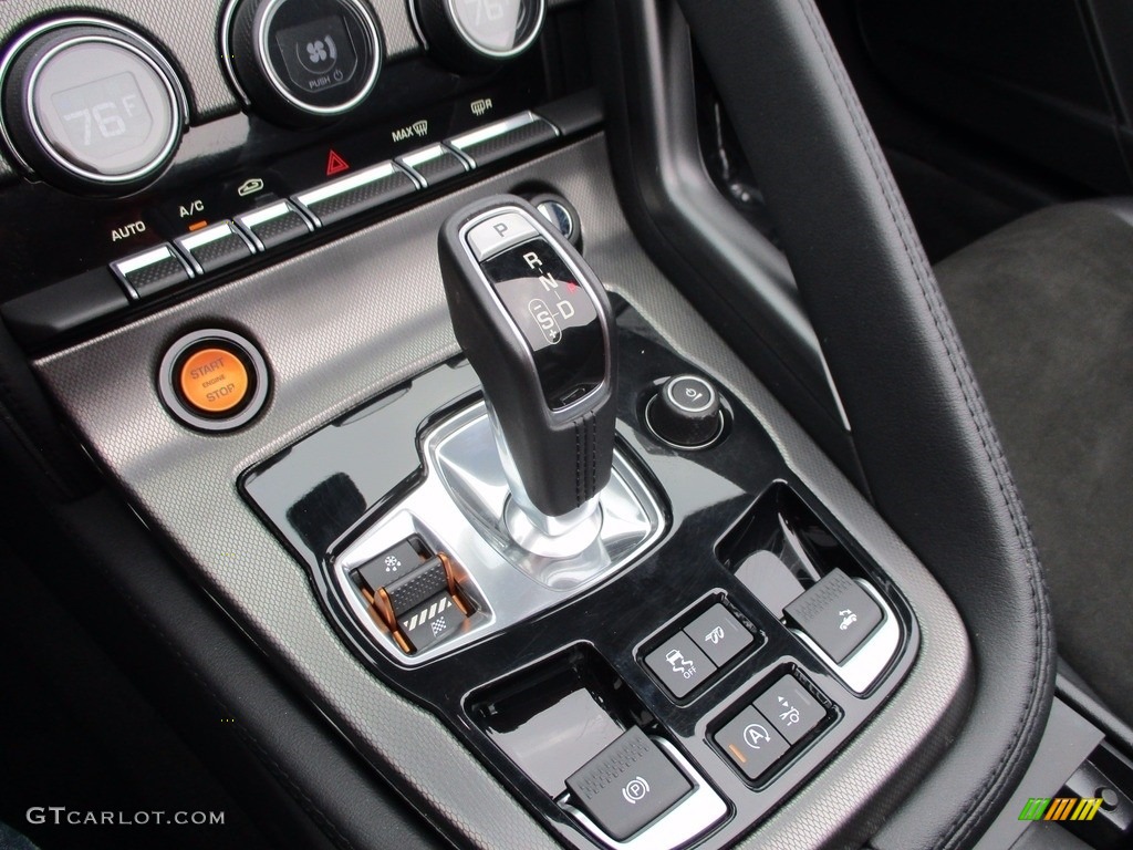 2016 F-TYPE Convertible - Ultimate Black Metallic / Jet photo #17
