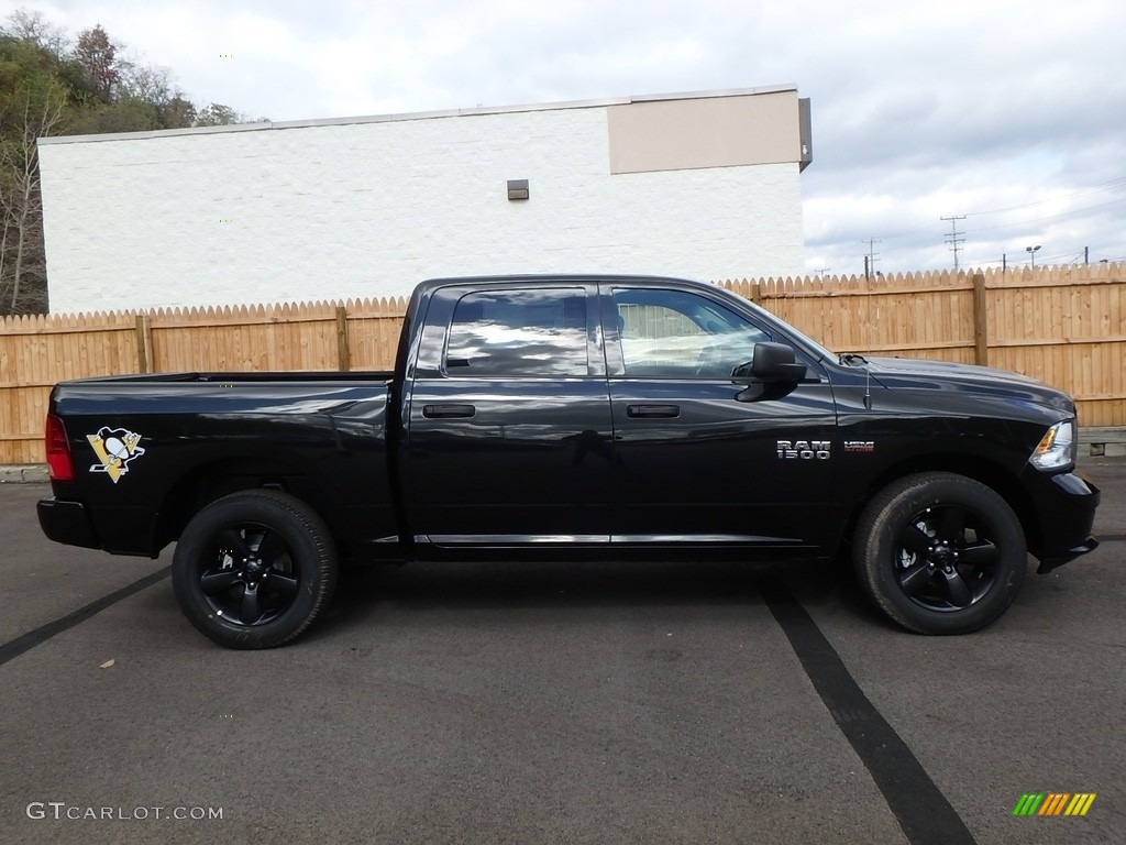 2018 1500 Express Crew Cab 4x4 - Brilliant Black Crystal Pearl / Black/Diesel Gray photo #6