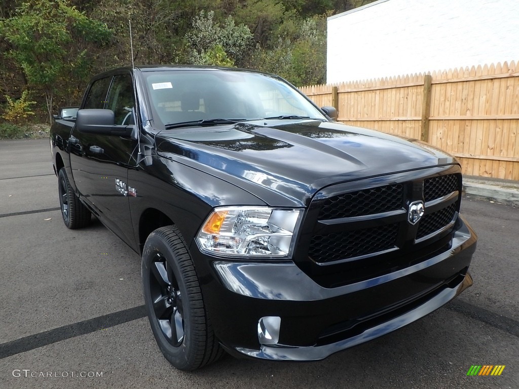 2018 1500 Express Crew Cab 4x4 - Brilliant Black Crystal Pearl / Black/Diesel Gray photo #7