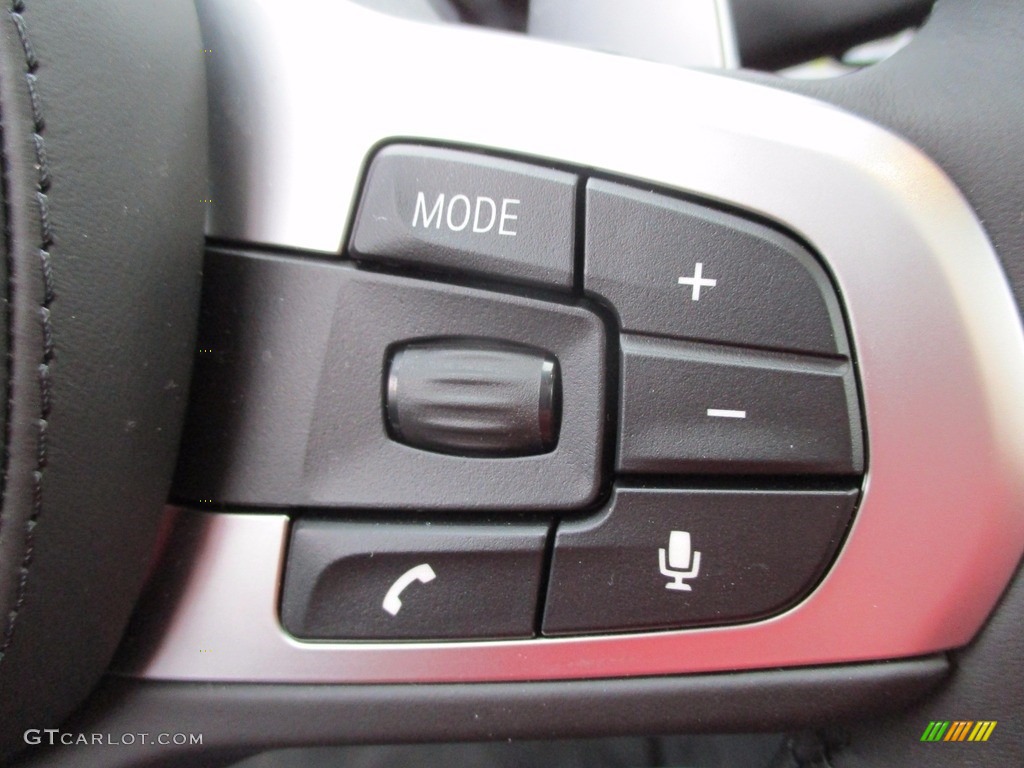 2018 BMW 5 Series 540i xDrive Sedan Controls Photo #123879379