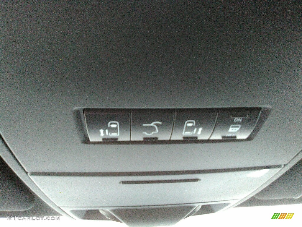 2016 Grand Caravan R/T - Redline 2 Coat Pearl / Black photo #14