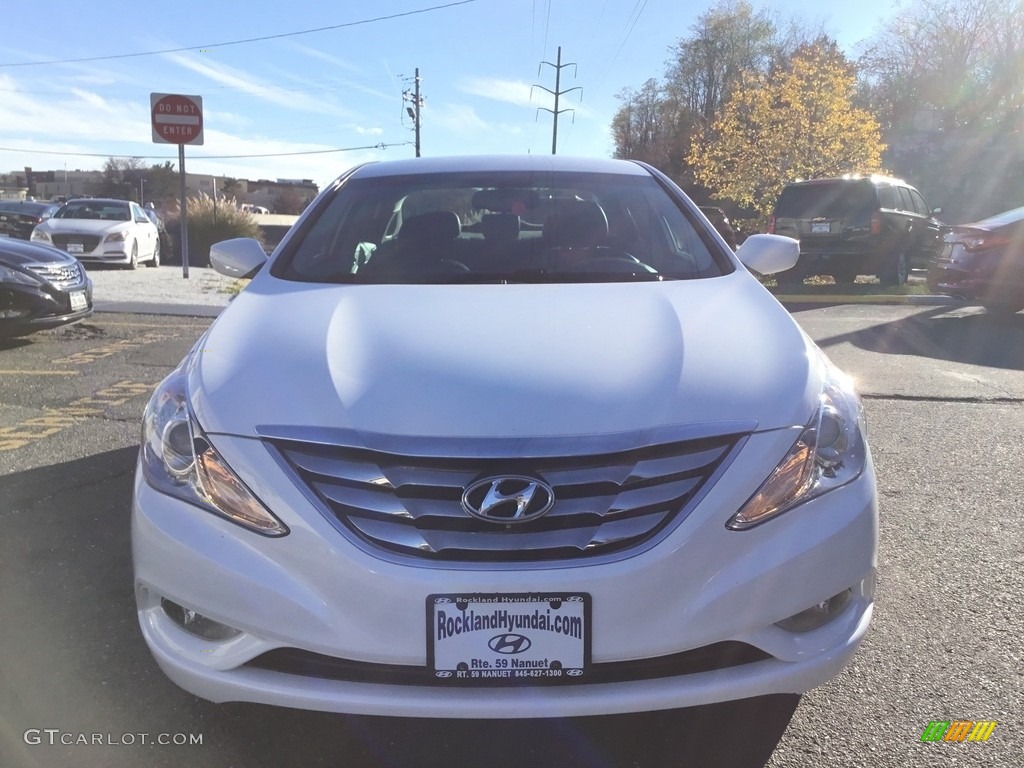 2013 Sonata SE 2.0T - Shimmering White / Black photo #2