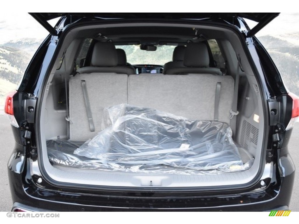 2018 Toyota Highlander Hybrid Limited AWD Trunk Photo #123888607