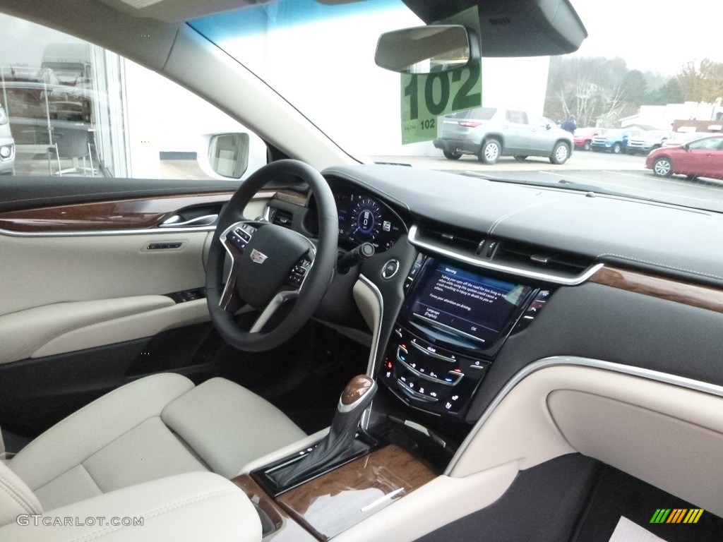2018 Cadillac XTS Premium Luxury AWD Dashboard Photos