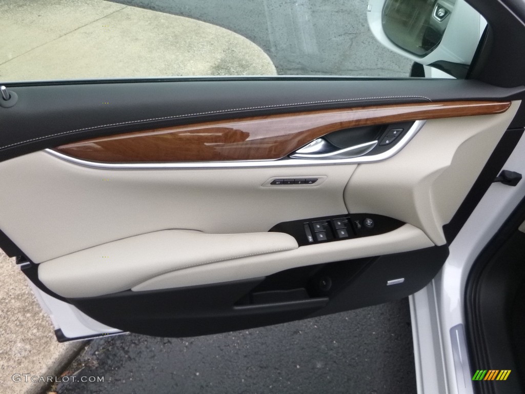 2018 Cadillac XTS Premium Luxury AWD Door Panel Photos