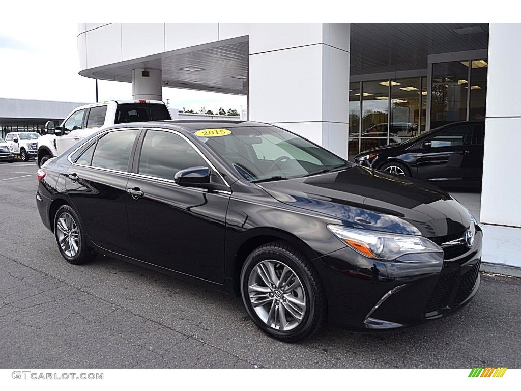 2015 Camry SE - Attitude Black Metallic / Black photo #1