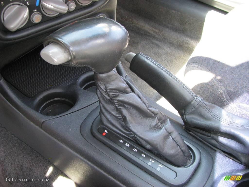 2002 Grand Am GT Sedan - Arctic White / Dark Pewter photo #16
