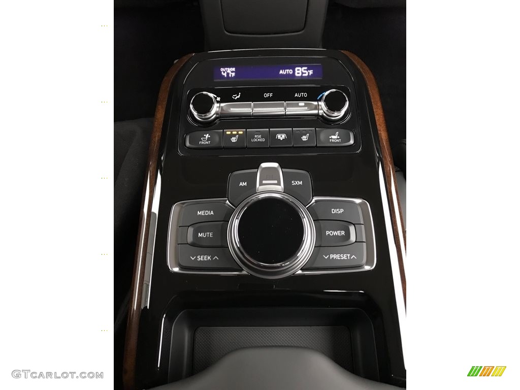 2018 Hyundai Genesis G90 AWD Controls Photo #123901193
