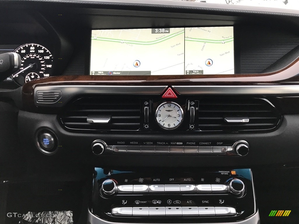 2018 Hyundai Genesis G90 AWD Controls Photo #123901259