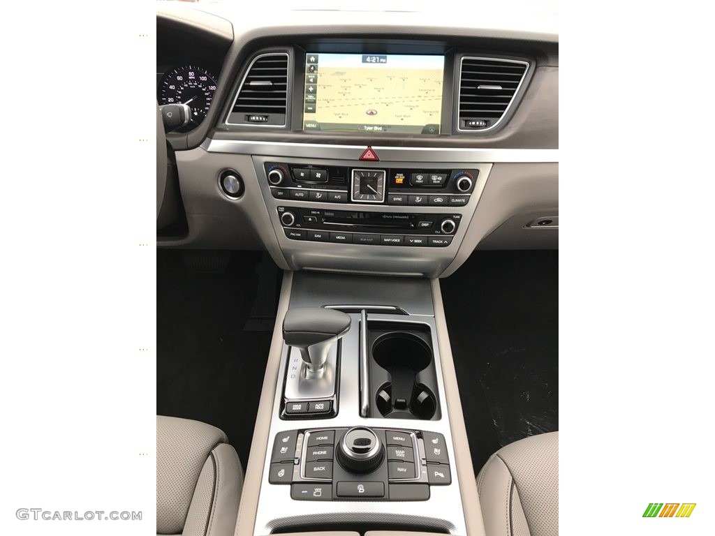 2018 Hyundai Genesis G80 5.0 AWD Controls Photo #123902036