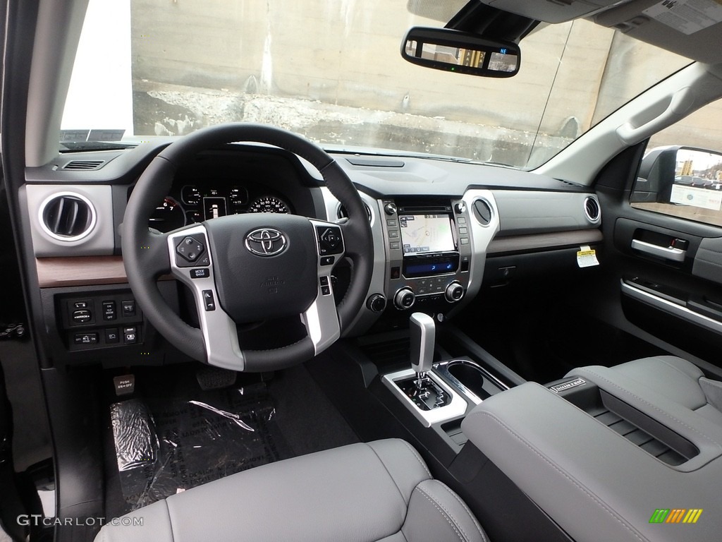 Graphite Interior 2018 Toyota Tundra Limited Double Cab 4x4 Photo #123903332