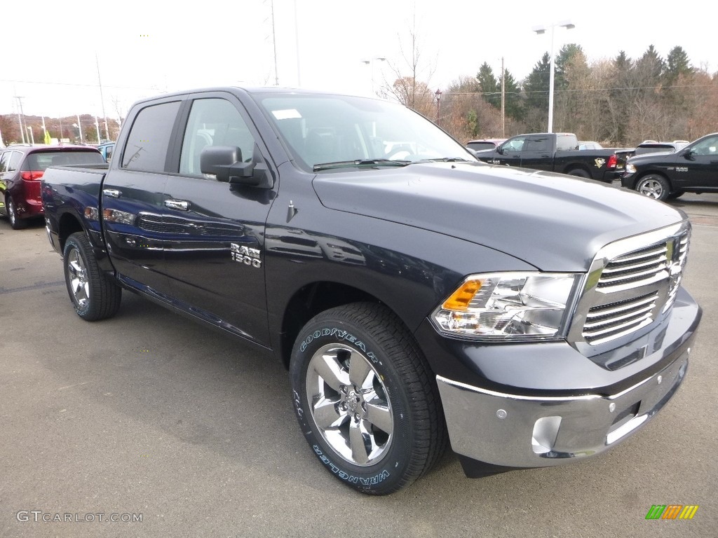 2018 1500 Big Horn Crew Cab 4x4 - Maximum Steel Metallic / Black/Diesel Gray photo #7