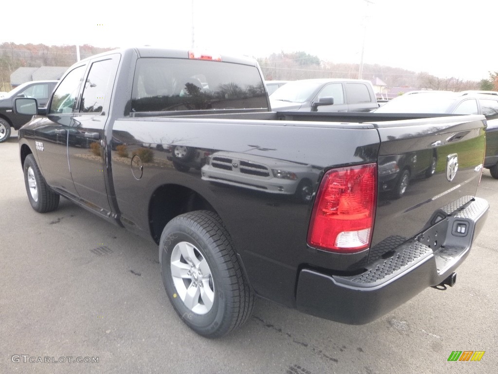 2018 1500 Express Quad Cab 4x4 - Brilliant Black Crystal Pearl / Black/Diesel Gray photo #3