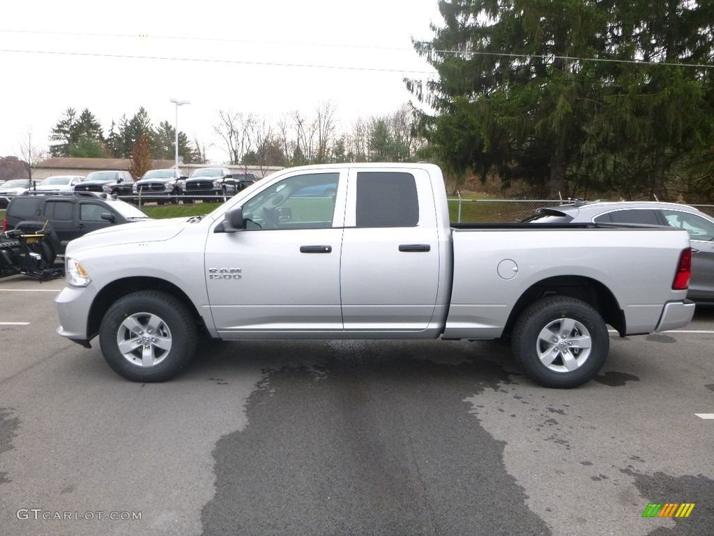 2018 1500 Express Quad Cab 4x4 - Bright Silver Metallic / Black/Diesel Gray photo #2
