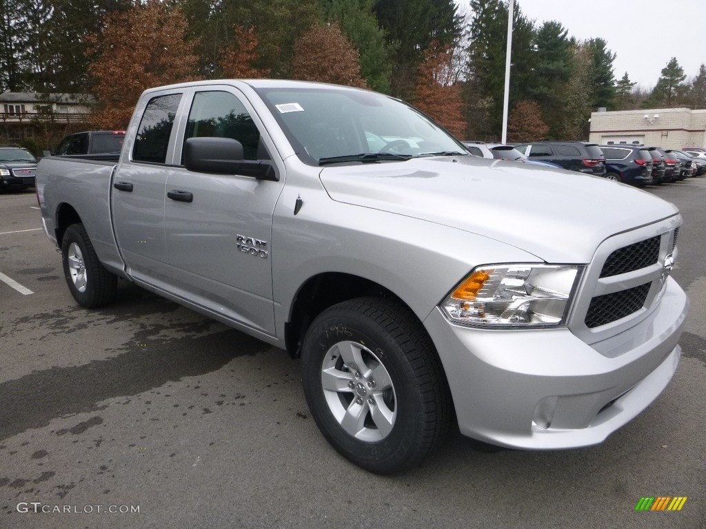 Bright Silver Metallic 2018 Ram 1500 Express Quad Cab 4x4 Exterior Photo #123905819