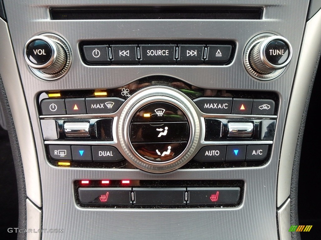 2017 Lincoln MKZ Premier AWD Controls Photo #123906047