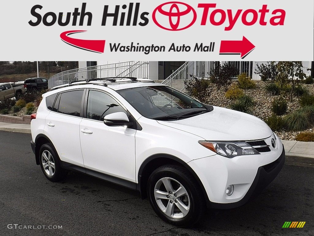 2014 RAV4 XLE AWD - Super White / Black photo #1