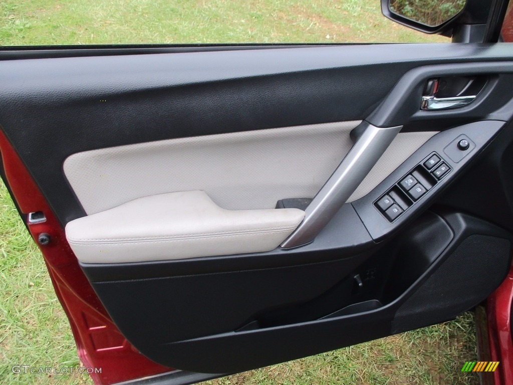 2015 Forester 2.5i Limited - Venetian Red Pearl / Gray photo #26