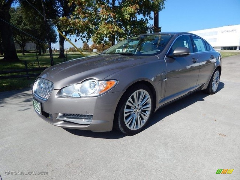 2011 XF Premium Sport Sedan - Vapour Grey Metallic / Ivory White/Oyster Grey photo #10