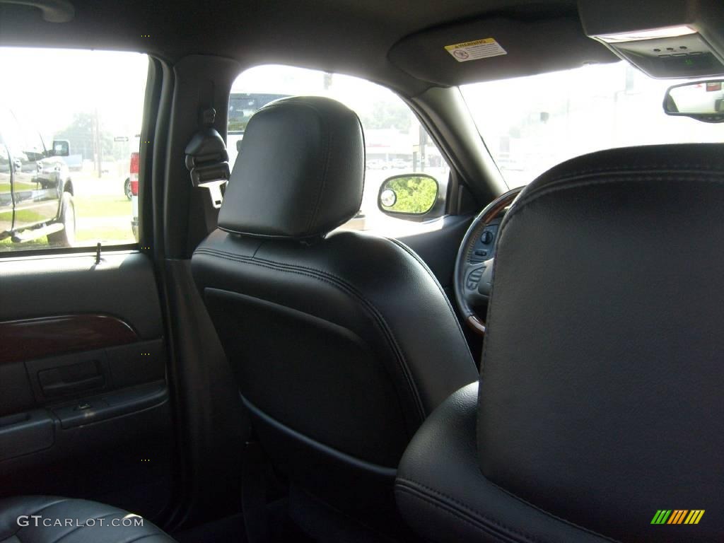 2004 Grand Marquis LS Ultimate Edition - Silver Birch Metallic / Dark Charcoal photo #19