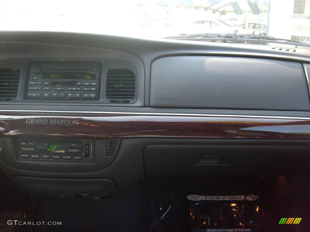 2004 Grand Marquis LS Ultimate Edition - Silver Birch Metallic / Dark Charcoal photo #23