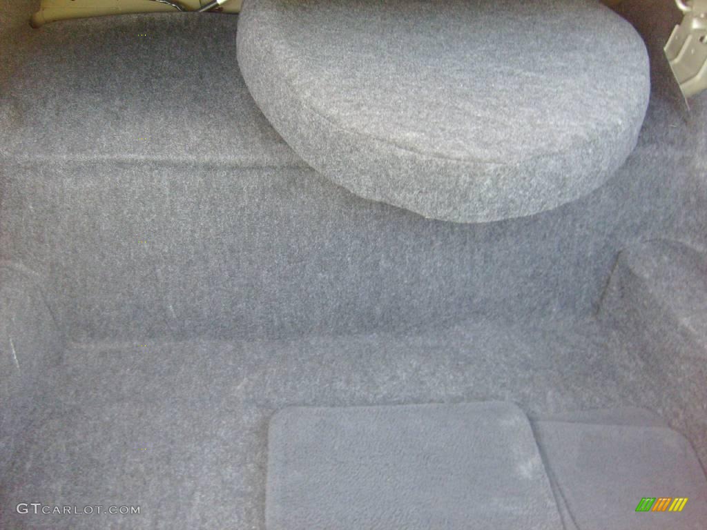 2004 Grand Marquis LS Ultimate Edition - Silver Birch Metallic / Dark Charcoal photo #24