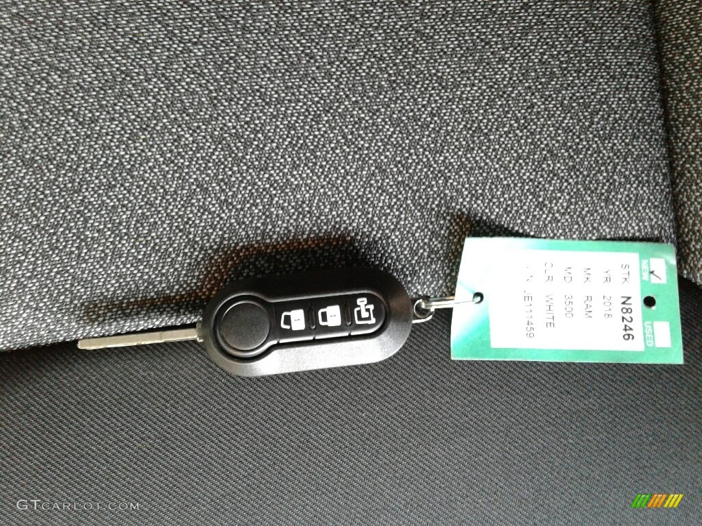 2018 Ram ProMaster 3500 High Roof Cargo Van Keys Photo #123916187