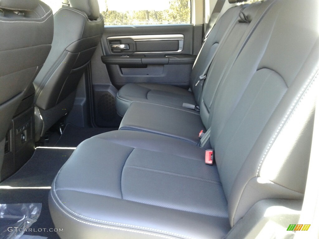 Black Interior 2018 Ram 1500 Night Crew Cab 4x4 Photo #123917549