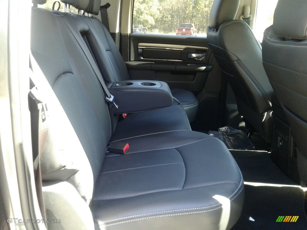 2018 1500 Night Crew Cab 4x4 - Granite Crystal Metallic / Black photo #11